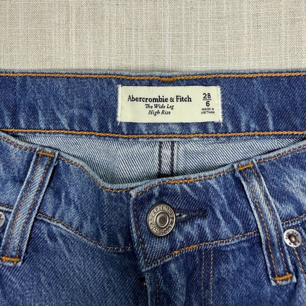 Abercrombie High Rise Wide Leg Jean - Medium Wash - Picture 7 of 7